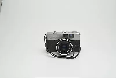 Miranda Sensoret F/2.8 38mm Rangefinder 35mm Film Camera (586) • $30