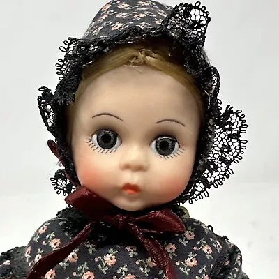 MADAME ALEXANDER MOTHER HUBBARD 8” 439 No Box W/ Stand • $15