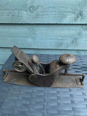 £100 • Buy Early Vintage Stanley No 113 Circular Compass Plane; USA  Rule & Level Co Tools