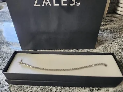 White Gold Flower Bracelet  • $650