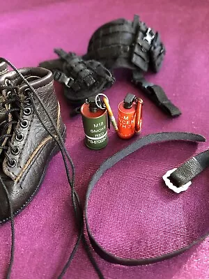 1/6 Scale Mens Boots & Accessories. • £14.99