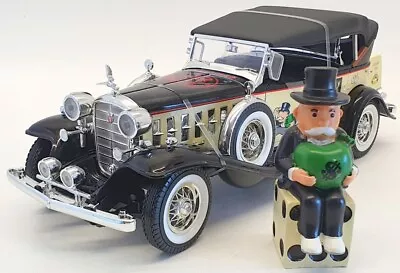 Auto World AWSS127 - 1932 Cadillac V16 Phaeton + Mr Monopoly Figure - 1/18 NEW • £124.99