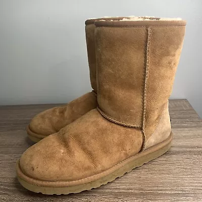 UGG Womens Size 8 Brown Chesnut Color S/N 5825 • $24