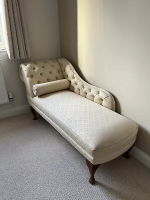 Quality Upholstered Chaise Longue Bedroom  Dressing Room Lounge . • £75