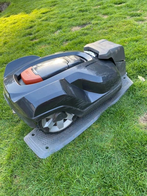£1750 • Buy Husqvarna 420X Automower Robotic Lawnmower