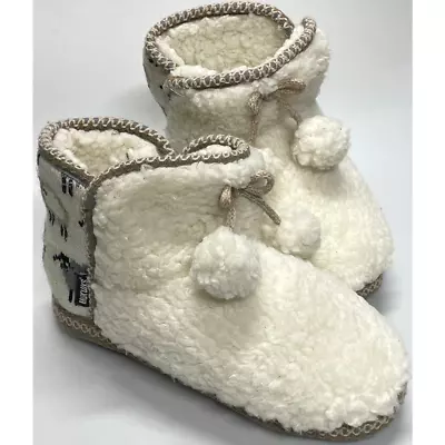 NWOT The Original Muk Luks Fuzzy Sheep Slippers Size Large 9-10 • $14.99