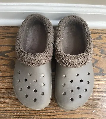 CROCS Chocolate Brown Mammoth Fur Lined Men’s Size 5 Women’s Size 7 EUC • $19.99