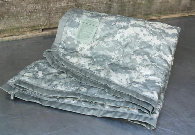 $28.45 • Buy USGI Army Military Wet Weather Poncho Liner Woobie Blanket ACU Digital Camo