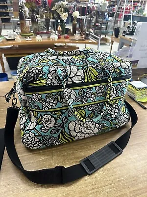 Gently Used~Vera Bradley Island Blooms Weekender Travel Bag. Great Condition!! • $62.95