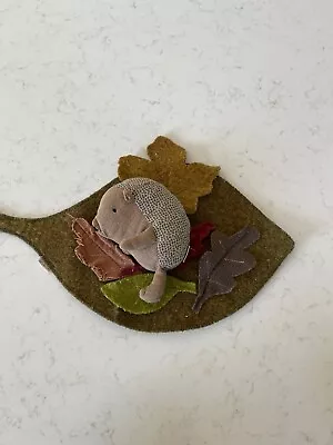 BABY HEDGEHOG WITH LEAF 2015 - MAILEG Rare Retired • $65