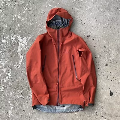 Arcteryx Mens Size MEDIUM Gore-Tex Jacket Full Zip Hooded Red Rrp 400$ • $80