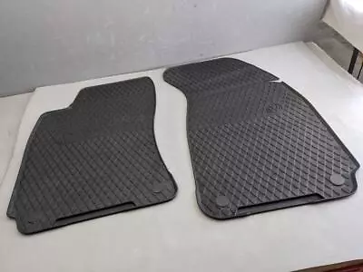 OEM Volkswagen Passat Front Floor Mats Round Grommet Holes 3B1-061-501-041 • $79.99