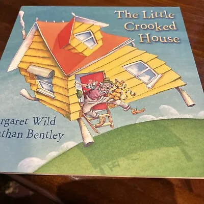 Little Crooked House By Margaret Wild (Paperback 2006) • $19.99