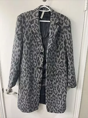 ZARA Size M Snow Leopard Print Coat  • $90