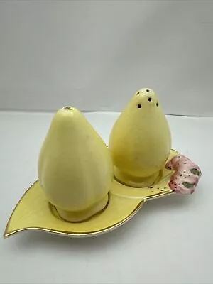 Vintage Royal Winton Yellow Tiger Lilly Salt & Pepper  Shaker Set With Tray • $25