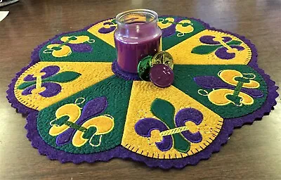 $41.95 • Buy Mardi Gras Penny Rug Candle Mat W/Appliqued Fleur De Lis In Purple Green Gold