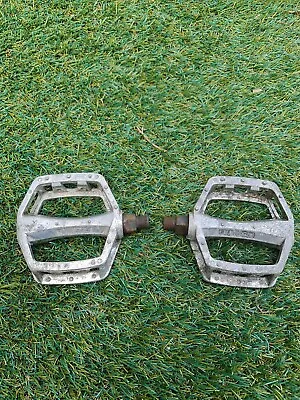 Vintage VP ALLOY FLAT PEDALS MTB  DOWNHILL Good Condition CHEAP FREE POSTAGE  • $29.99