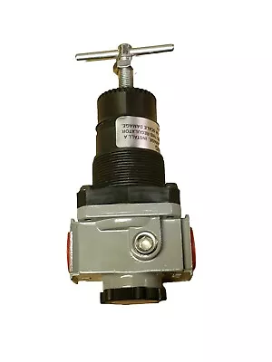 Milton Industries 1/2  NPT High-Pressure Air Regulator 1115-8 300 PSI 1/4 250 • $64