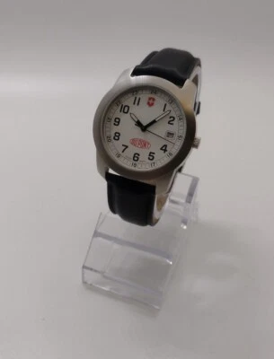 £40 • Buy Victorinox Dupont Gents Field Watch 26002.CB Swiss Army New Battery Fitted