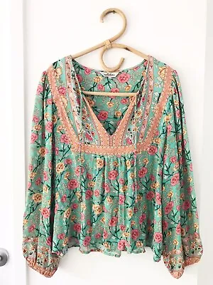 $75 • Buy ARNHEM Size 10 Green Floral Long Sleeve V Neck  Muse  Boho Blouse Top