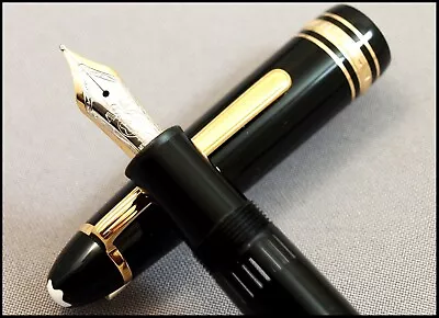 Montblanc Meisterstuck Le Grand 146 With 14 K Om Two Tone Gold Nib • $349.99