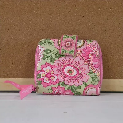 Vera Bradley Wallet Pattern  Petal Pink  Retired Date Of Design Release 2006 • $15.95