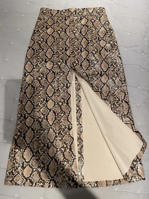 $24.41 • Buy Skirt