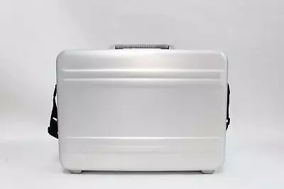 Zero Slimline Aluminum Business Briefcase W/ Lock - Silver • $287.99
