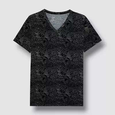 $55 Hom Men's Black Nairobi Leopard Print V-Neck T-Shirt Top Size L • $17.98