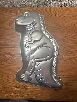 WILTON DINOSAUR  Partysaurus T-Rex Cake Pan #2105-1280 Baking Mold Vintage • $22.99