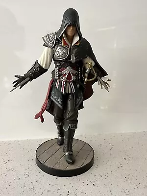 Assassins Assassin's Creed 2 II Black Edition Ezio Auditore Statue Figurine 8   • $69