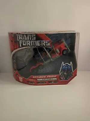 Hasbro Transformers Classic:Voyager Optimus Prime Action Figure • $52