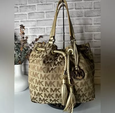 Michael Kors Jet Set Large Gathered Top Tote Beige & Gold Used • $69