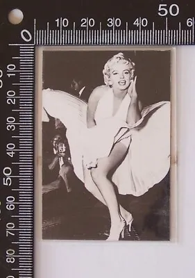 Marilyn Monroe Seven Year Itch White Dress Fan Souvenir Vinyl Fridge Magnet • $5