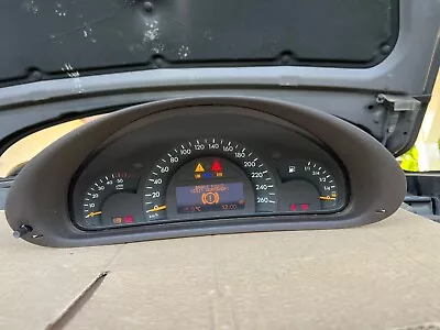 Mercedes-Benz DIESEL W203 220CDI Instrument Cluster • $70