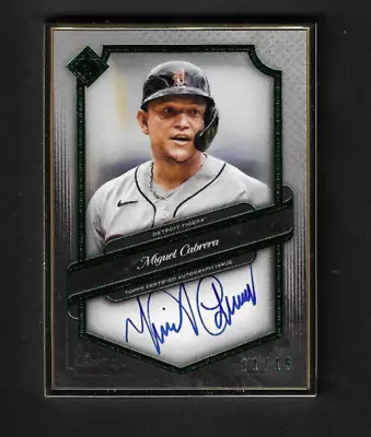 2021 Topps Transcendent Miguel Cabrera Framed Auto 11/15 #TCA-MC • $13.50