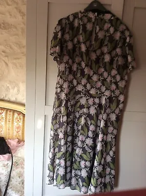 £4.99 • Buy Laura Ashley Tea Dress Size 18