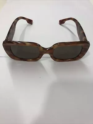 BURBERRY Ladies Luxury Sunglasses B4327-F • $80