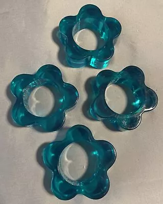 Vtg Set 4 Turquoise Teal Lucite Acrylic Flower Power Shaped Napkin Ring Holders • $15.99