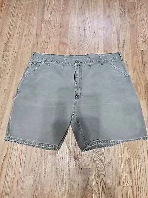 Carhartt Shorts Mens Size 44 • $20