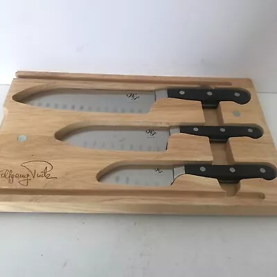 Set Of 3 Wolfgang Puck Chef's Santoku 3 5 7  Knives In Wooden Box Cover Cracked • $24.99