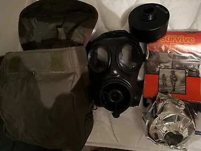 Size 2 S10 Gas Mask With Bag And Book • £100