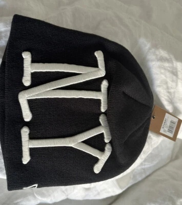 £35 • Buy Stussy Skullcap Beanie In Navy NY New Era