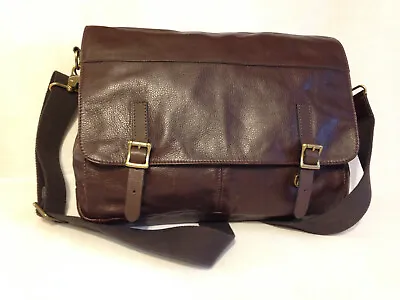 Fossil  Men's  Brown  Leather  Shoulder  Crossbody  Messenger  Bag • $67