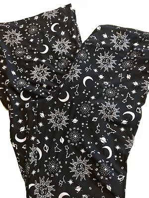 Sun And Moon Flare Leggings Black And White Womens XXXL 21 No Boundaries Stars • £11.58