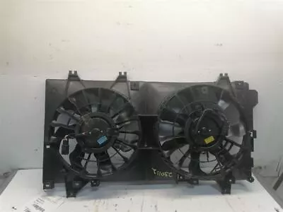 Radiator Fan Motor Fan Assembly Fits 14-18 MAZDA 3 1093059 • $159.99