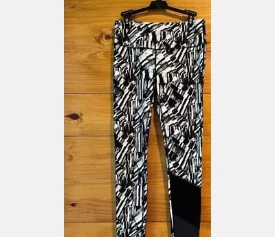 Mpg Sz S Awesome Activewear Leggings Black & White Cool Print • $14