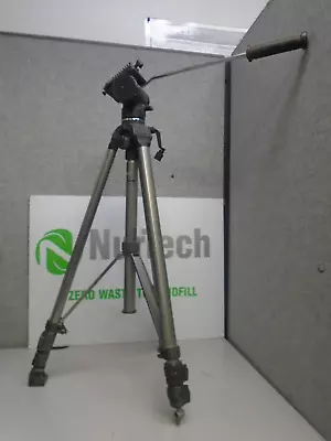 VANGUARD VT-548B Heavy Duty Video Tripod • $42.74