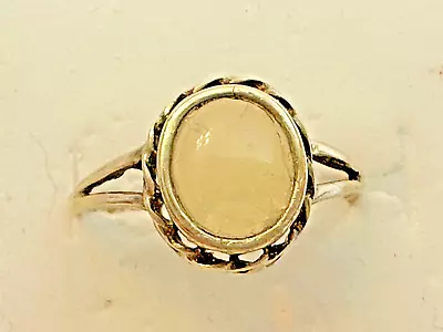 Absolutly Stunning 9ct Gold Fire Opal Ring.1.5g Size O1/2 Fully Hallmarked • £89