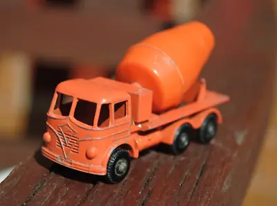 MATCHBOX No 26b - FODEN 6x4 CEMENT MIXER - VERY GOOD • £5